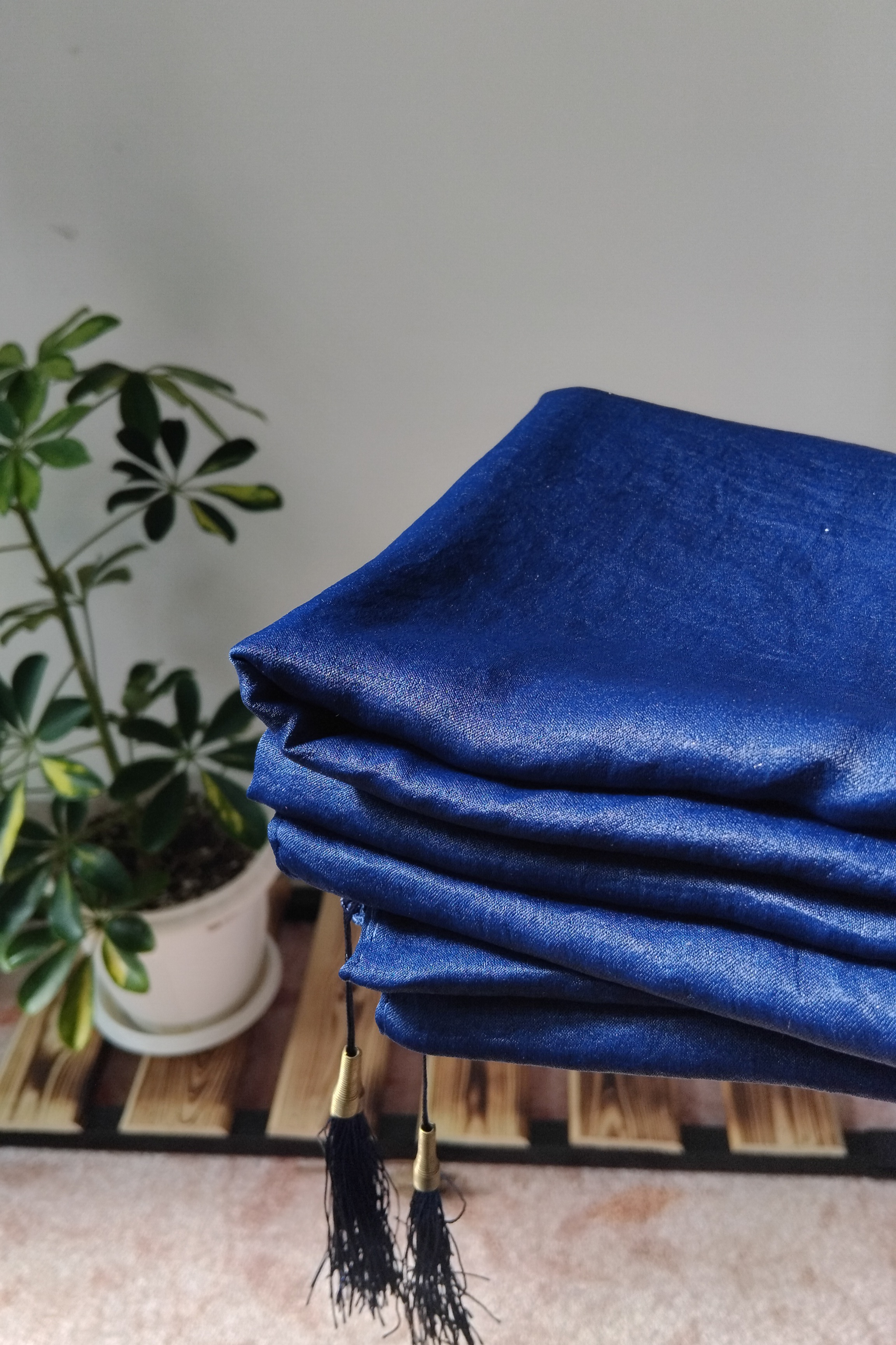 روسری کوپرا سرمه ای